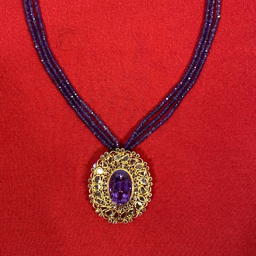Amethyst necklace with pendant